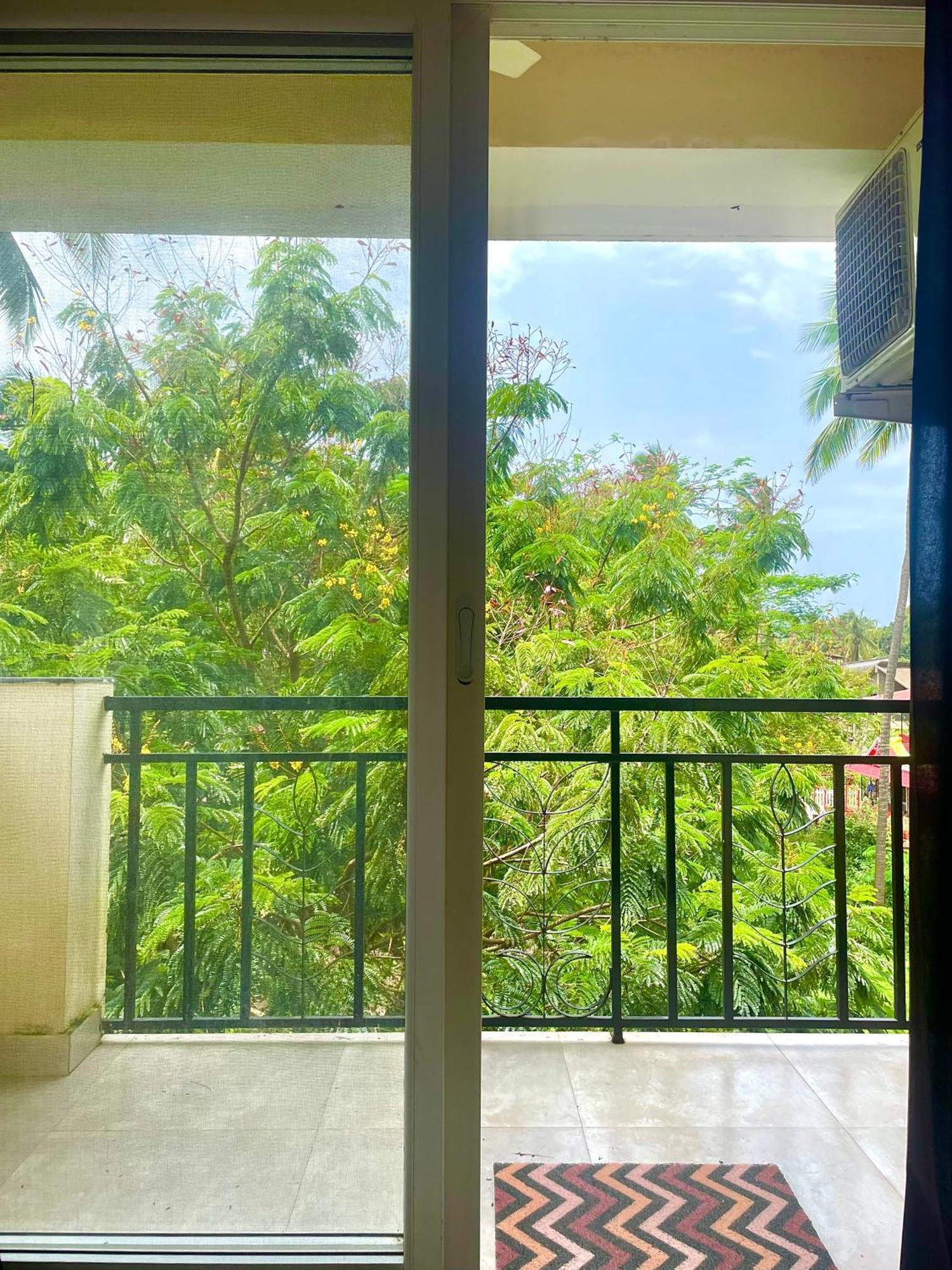Sea Breeze 1 Bhk Apartment A12 Calangute,North Goa Nagoa Eksteriør billede